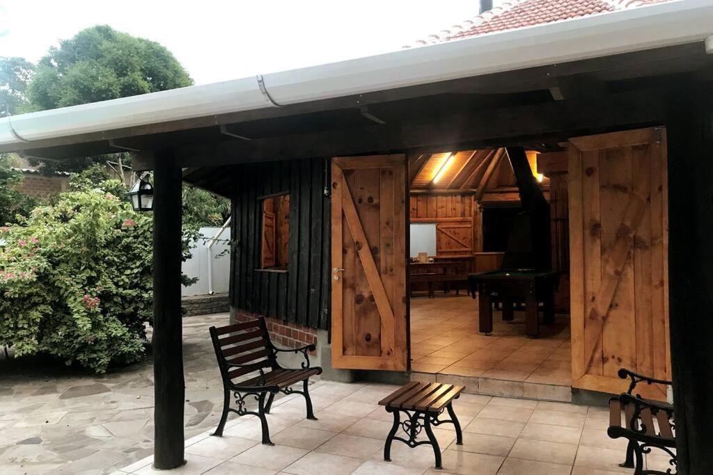 Galpao Rustico No Vale Dos Vinhedos Villa Bento Goncalves Bagian luar foto