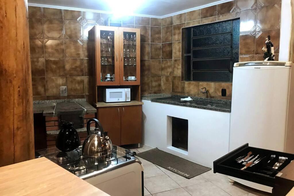 Galpao Rustico No Vale Dos Vinhedos Villa Bento Goncalves Bagian luar foto